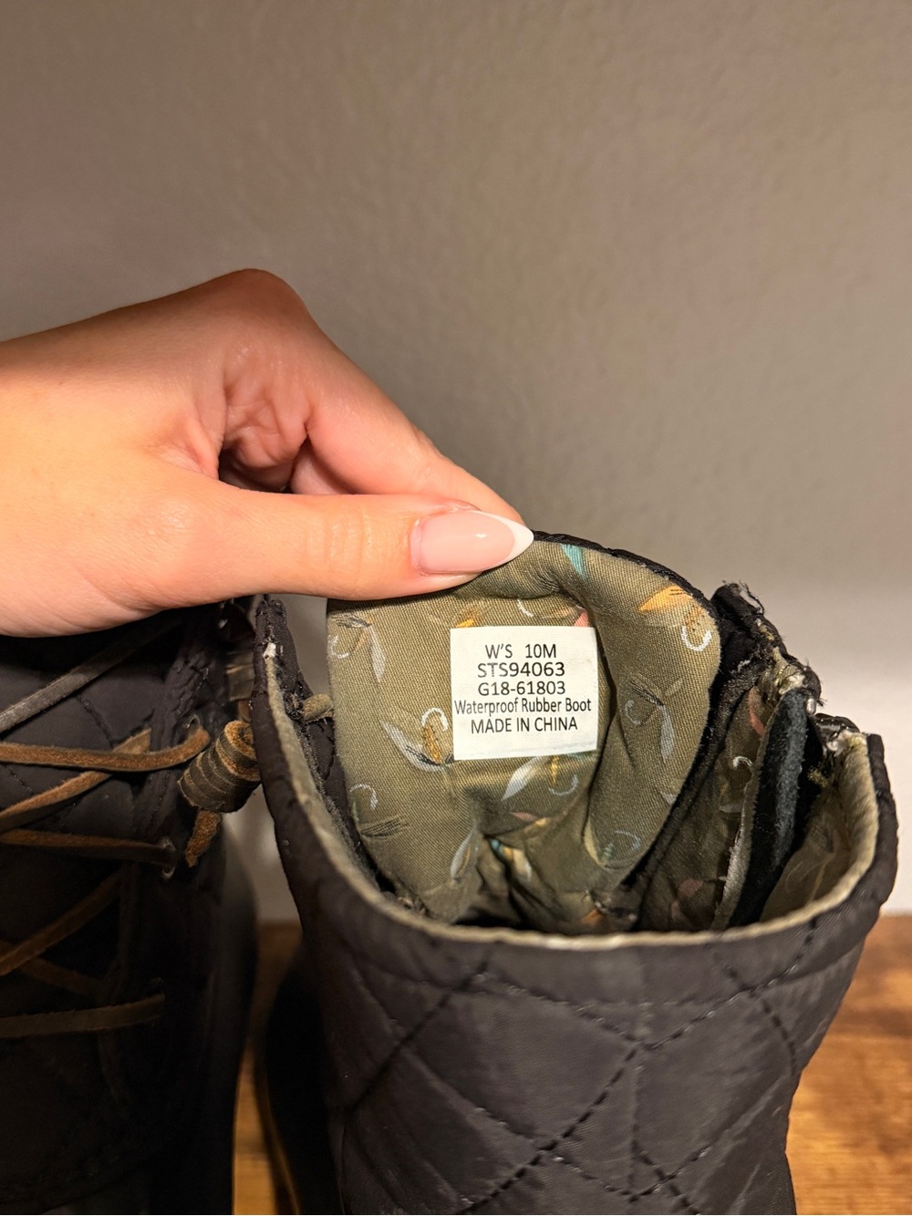 Sperry Black Quilted Lace-Up Duck Boots - Picture 9 of 10